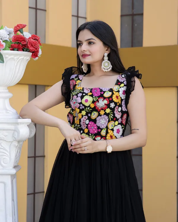 Black_Women_Embroidered_Anarkali_Gown_Kurta