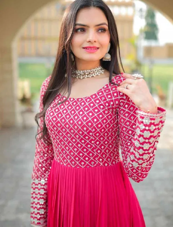 Pink_Anarkali_Gown_For_Women