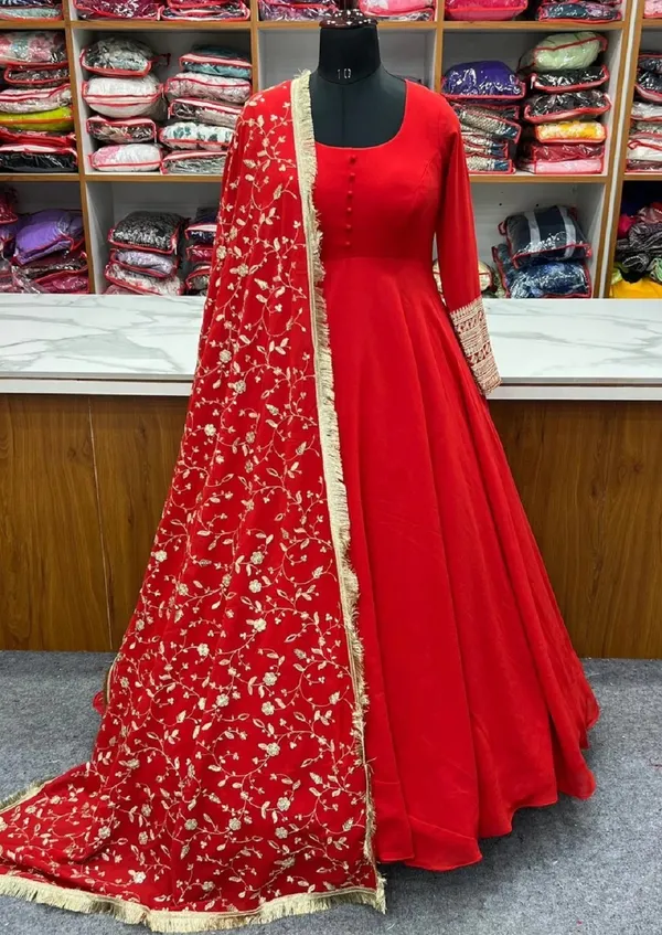 Red_Women_Kurta_Pant_Dupatta_Set