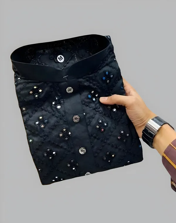 Black_Men_Embroidered_A-Line_Kurta