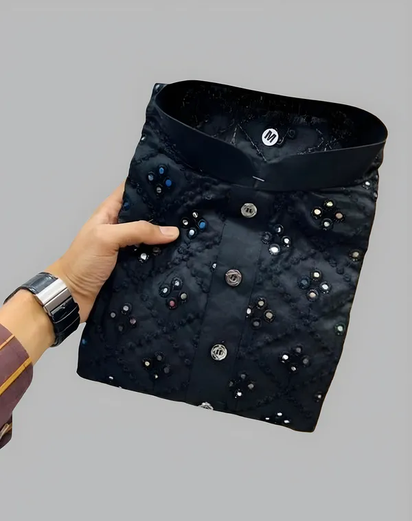Black_Men_Embroidered_A-Line_Kurta
