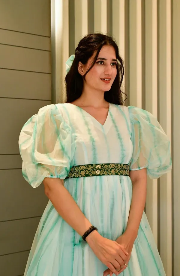 Green_Women_Woven_Design_Ethnic_Dress_Kurta
