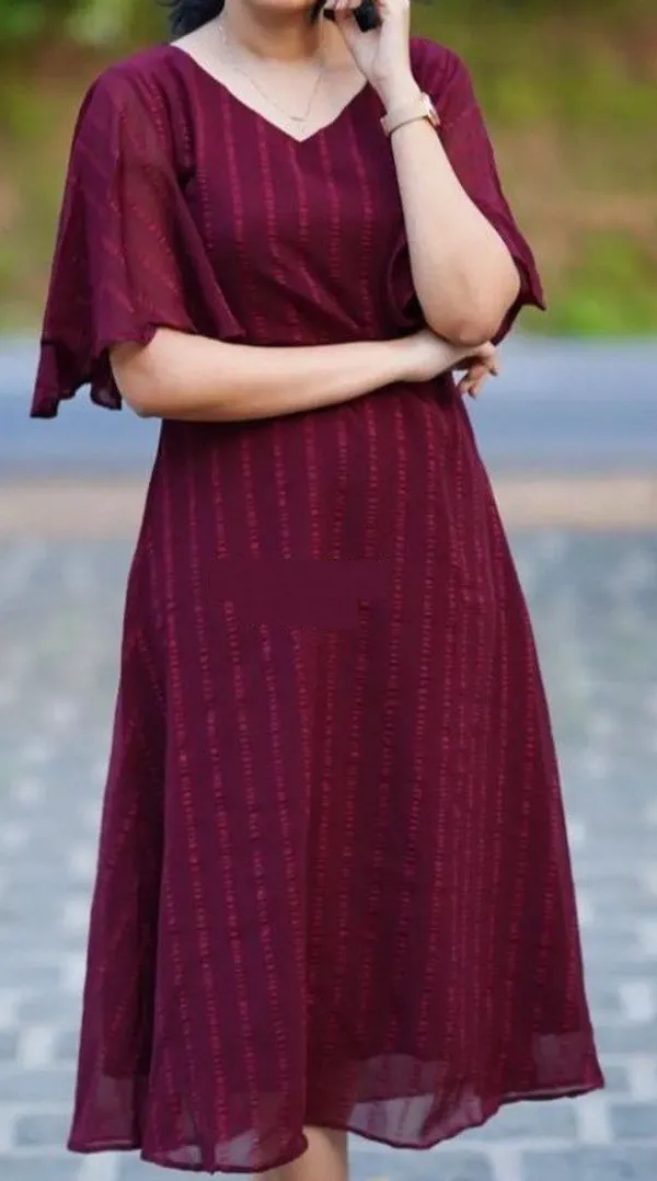 Maroon_Women_Solid_A-line_Kurta