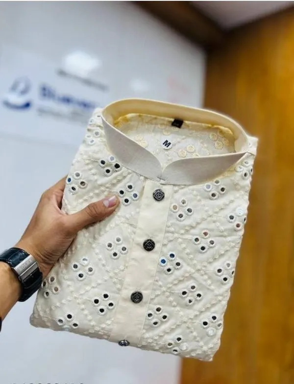 FOXDX_White_Men_Embellished_Straight_Kurta