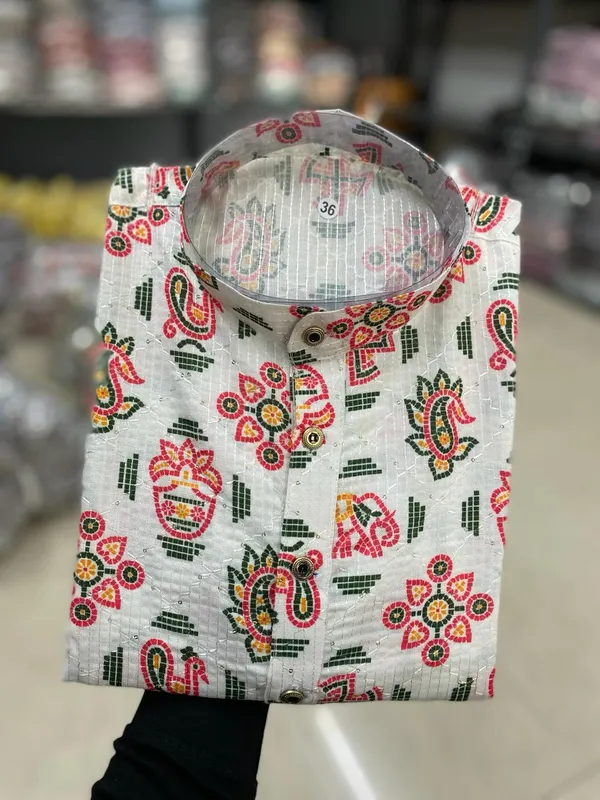 New_Super_Trending_Designer_Kurta_For_Men_With_Crochet_Sequence_Embroidery_Work_And_Digital_Print.