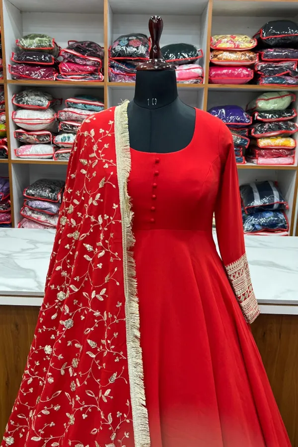 Red_Women_Kurta_Pant_Dupatta_Set