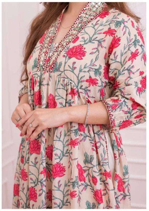 Grey_Viscose_Rayon_Embroidered_Ethnic_Set_For_Women