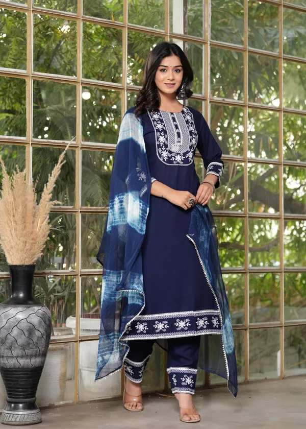 Blue_Viscose_Rayon_Embroidered_Ethnic_Set_For_Women