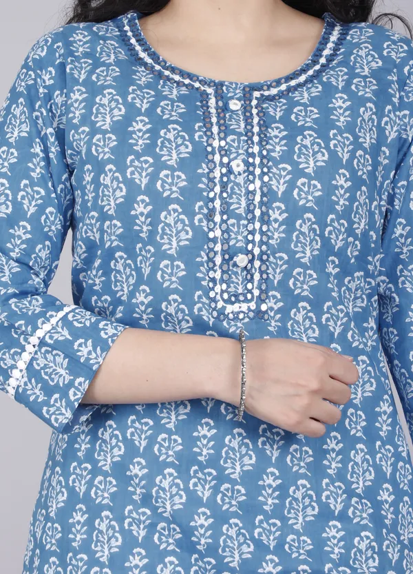 Blue_Viscose_Rayon_Embroidered_Ethnic_Set_For_Women