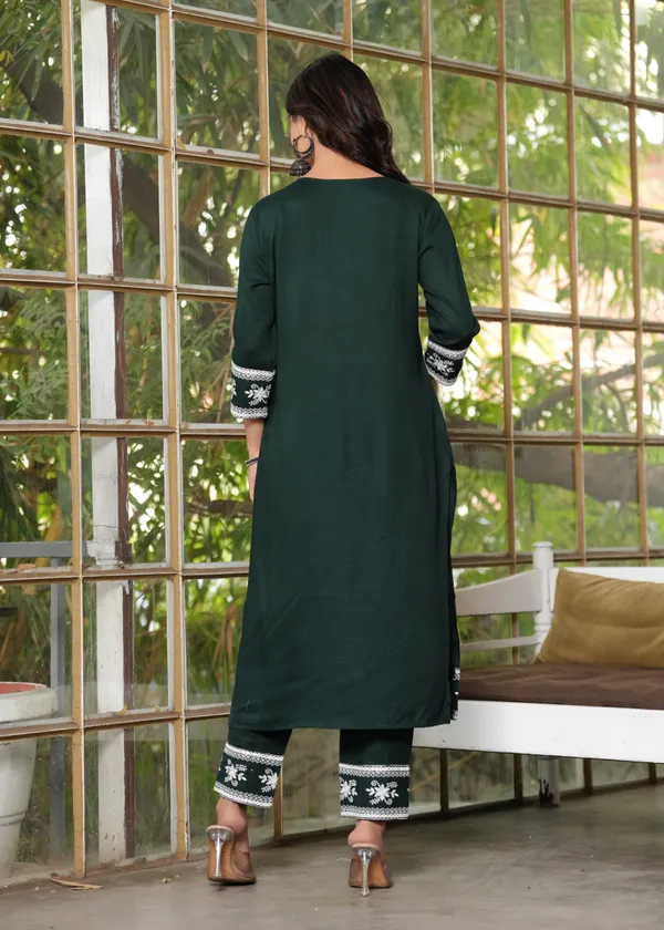 Black_Viscose_Rayon_Embroidered_Ethnic_Set_For_Women
