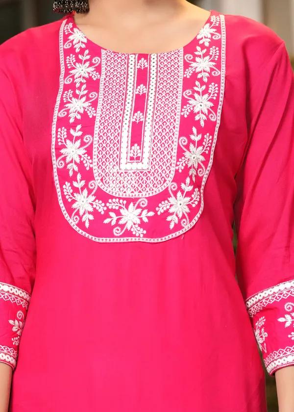 Black_Viscose_Rayon_Embroidered_Ethnic_Set_For_Women