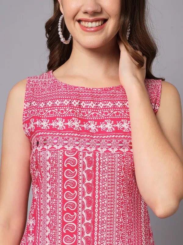 Pink_&__&_White_Viscose_Rayon_Embellished_Kurta_Set_For_Women