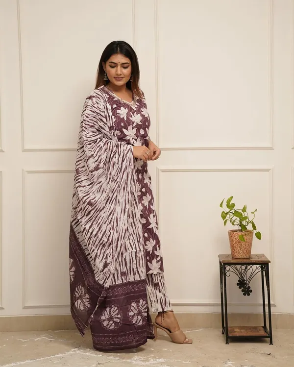 Brown_&__&_Beige_Viscose_Rayon_Printed_Ethnic_Set_For_Women