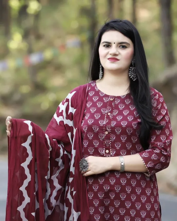 Maroon_Cotton_Rayon_Printed_Ethnic_Set_For_Women