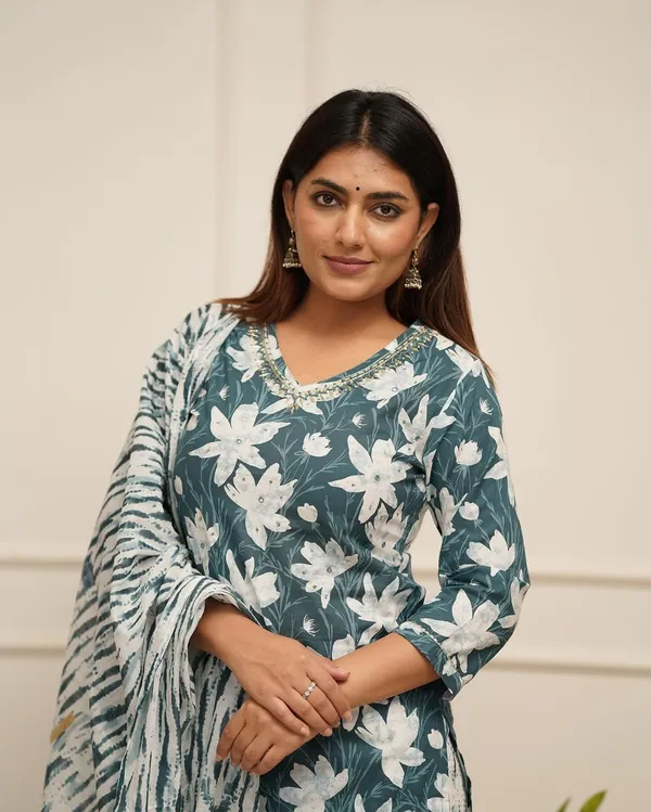 Green_Viscose_Rayon_Printed_Ethnic_Set_For_Women