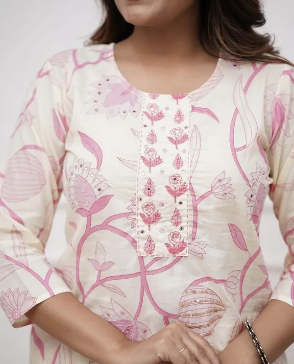 Green_Viscose_Rayon_Floral_Print_Ethnic_Set_For_Women