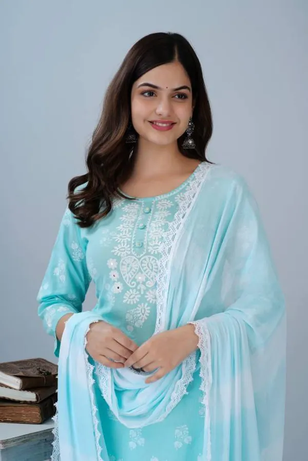 Pink_Viscose_Rayon_Embroidered_Ethnic_Set_For_Women