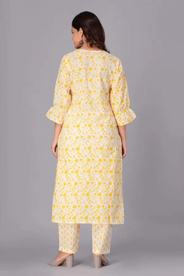 Yellow_Viscose_Rayon_Embroidered_Ethnic_Set_For_Women