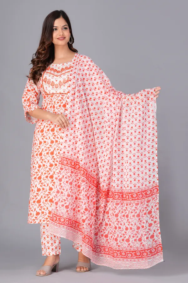 Yellow_Viscose_Rayon_Embroidered_Ethnic_Set_For_Women