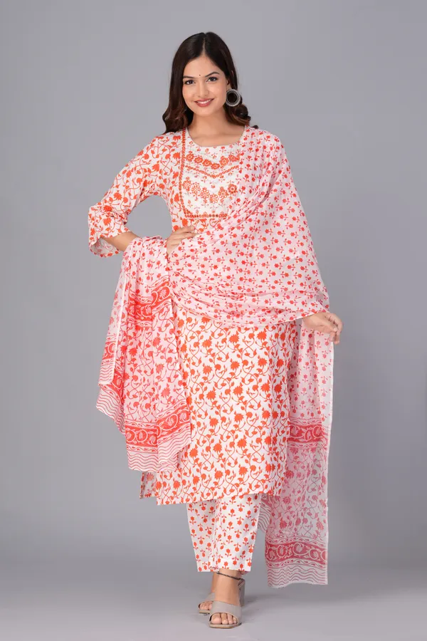 Yellow_Viscose_Rayon_Embroidered_Ethnic_Set_For_Women
