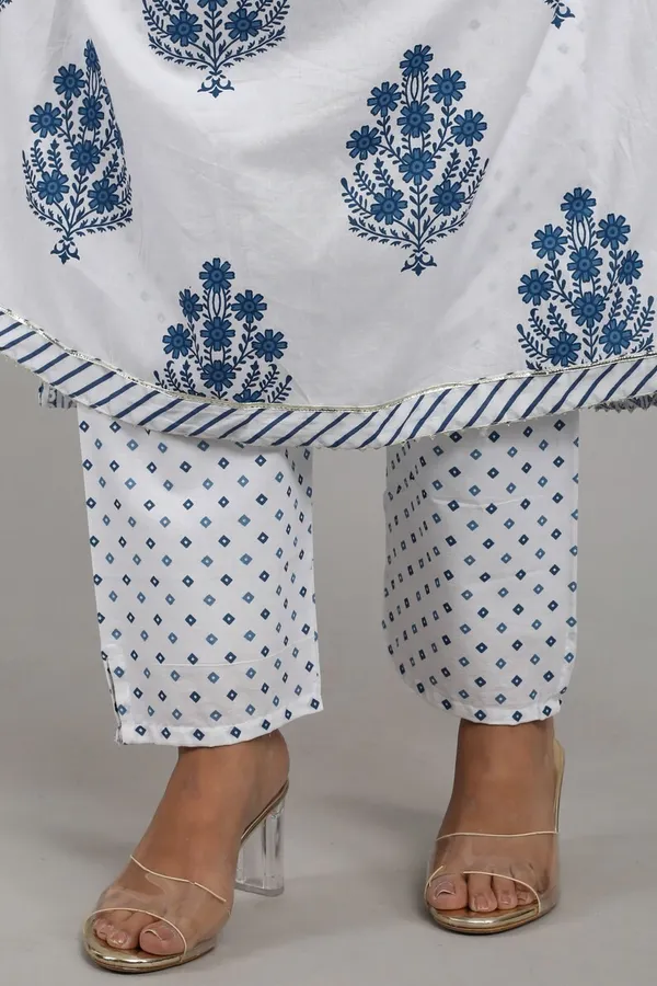 White_&__&_Blue_Pure_Cotton_Printed_Kurta_Set_For_Women