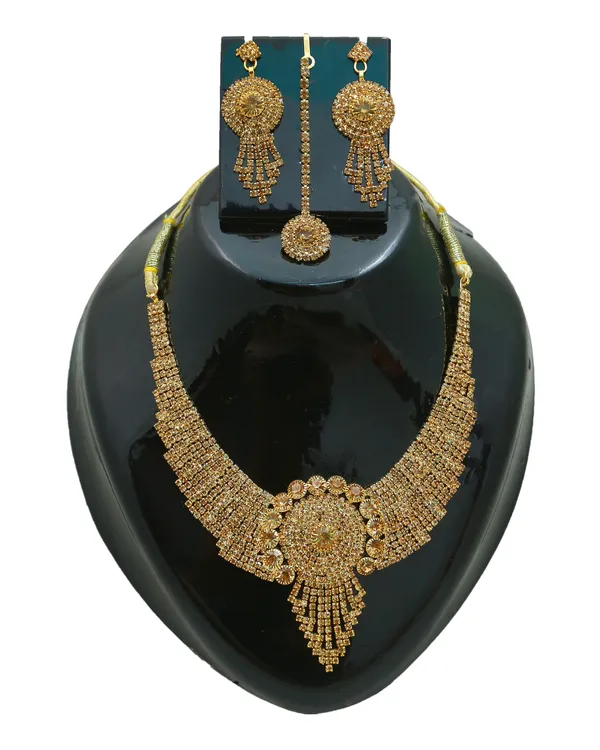 Latest_Traditional_Gold/Silver_Plated_Pearl_Beaded_Necklace_Jewellery_Set_for_Women/Girls