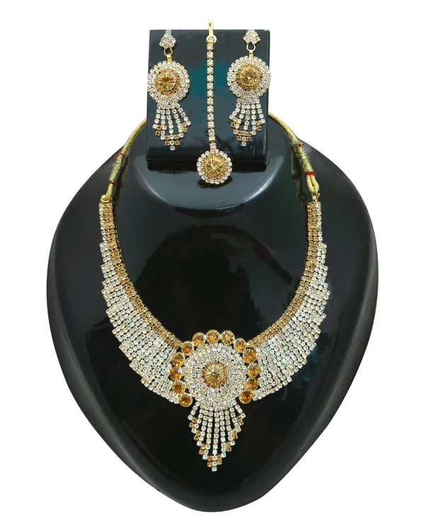 Latest_Traditional_Gold/Silver_Plated_Pearl_Beaded_Necklace_Jewellery_Set_for_Women/Girls