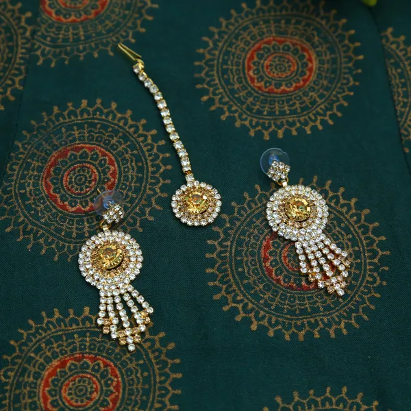 Latest_Traditional_Gold/Silver_Plated_Pearl_Beaded_Necklace_Jewellery_Set_for_Women/Girls