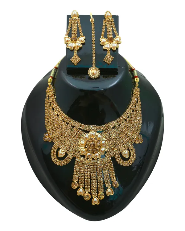 Latest_Traditional_Gold/Silver_Plated_Pearl_Beaded_Necklace_Jewellery_Set_for_Women/Girls