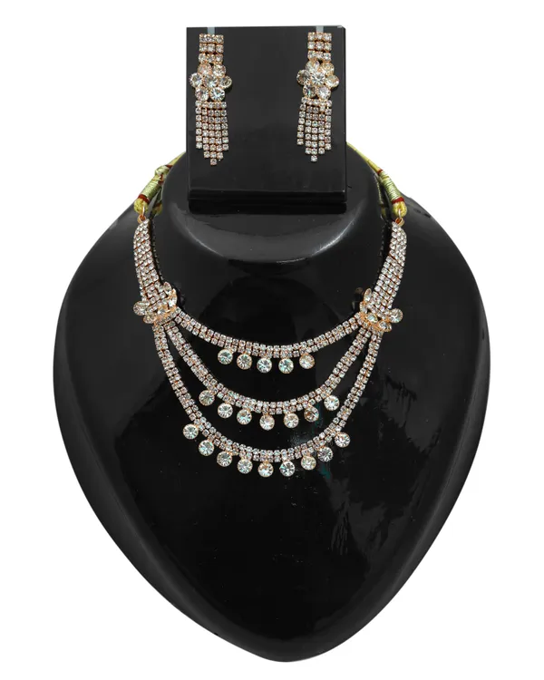 Latest_Traditional_Gold/Silver_Plated_Pearl_Beaded_Necklace_Jewellery_Set_for_Women/Girls