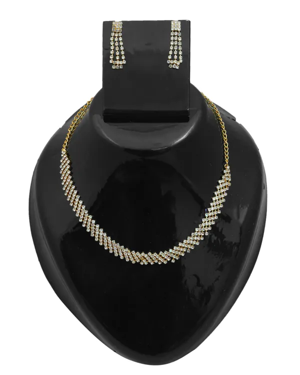 Latest_Traditional_Gold/Silver_Plated_Pearl_Beaded_Necklace_Jewellery_Set_for_Women/Girls