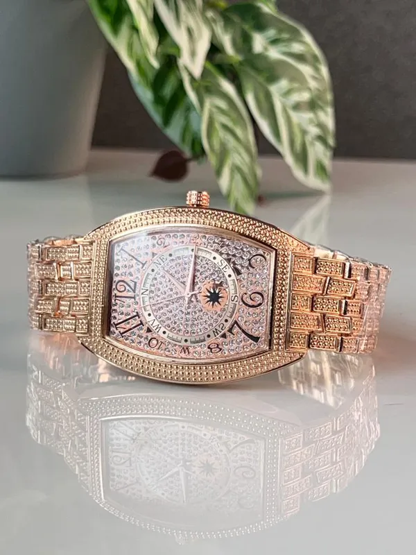 New_Luxurious_Rose_Gold_Analog_Watch_For_Men