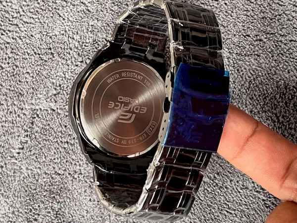 Chronograph_Watch_For_Men