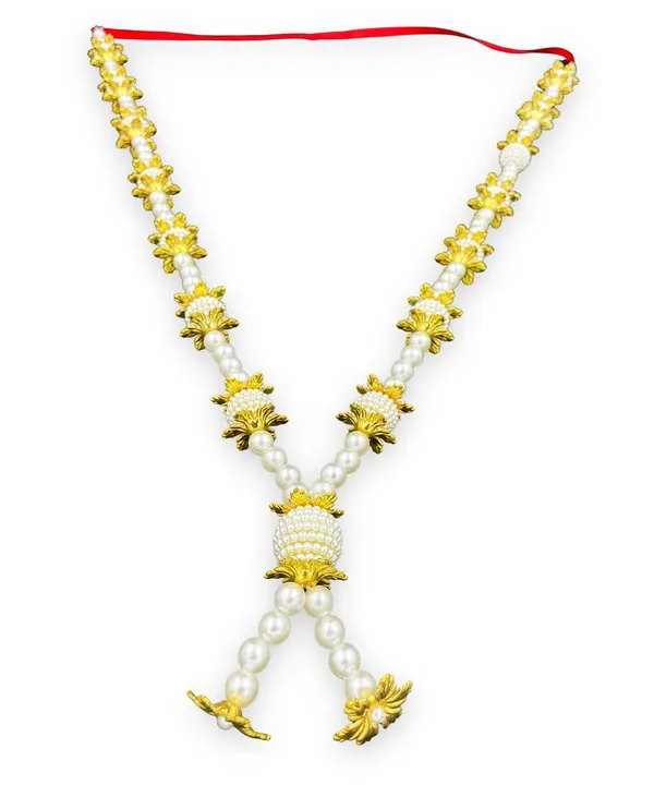 Artificial_Golden_White_Pearl_Moti_Beads_Mala_Garland_for_Photo_Frames,_God_Idols_and_Loved_Ones_(Model-3)_(Size:_22_Inch)