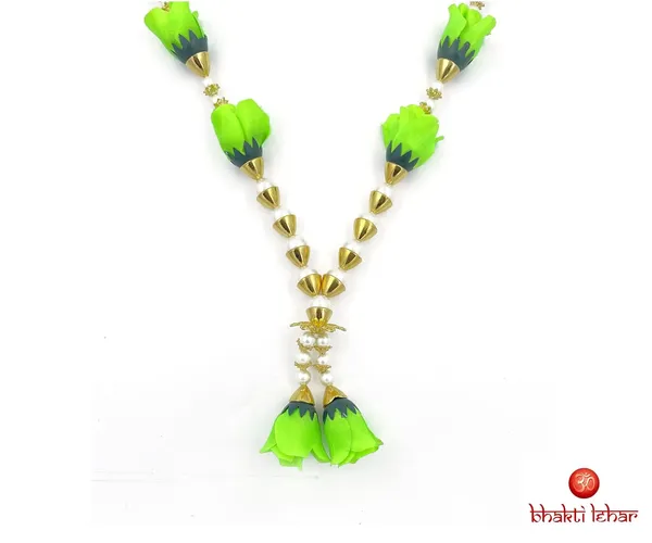 Green_Rose_Flower_Garland_for_Photo_Frame_and_God_Idol_|_Artificial_Pearl_Moti_Gulab_Mala_for_Loved_Ones_(Size:_16_Inch)
