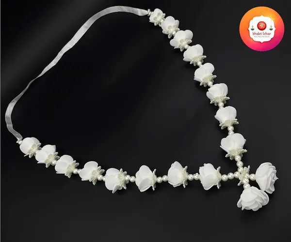 Artificial_White_Rose_Garland_for_Photo_Frame_and_God_Idol/Pearl_Moti_Gulab_Mala_Haar_for_Loved_Ones__(Size:_16_Inch)