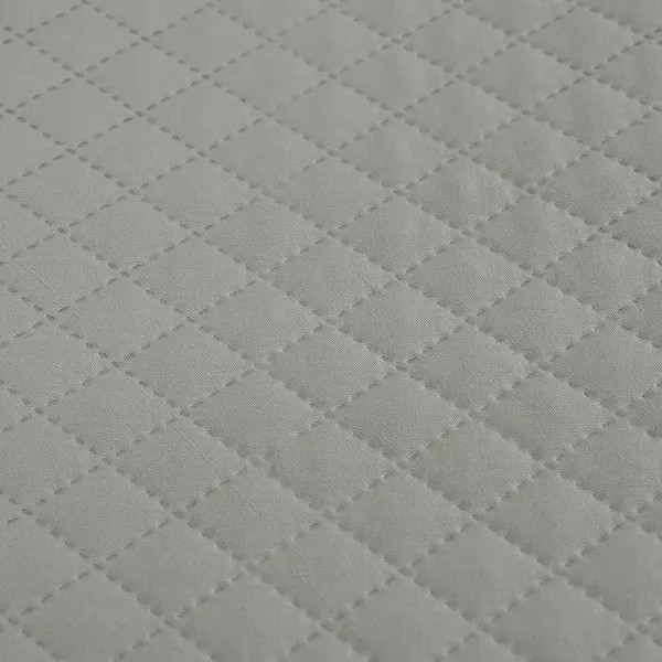 All_Weather_3_Pcs_100%_Cotton_Ultrasonic_280_Tc_Solid_King_Size_Quilted_Bed_Cover/Bedsheet_with_2_Pillow_Case_(LuxuriousOrchid_90X100_Inches_254X228_cm)
