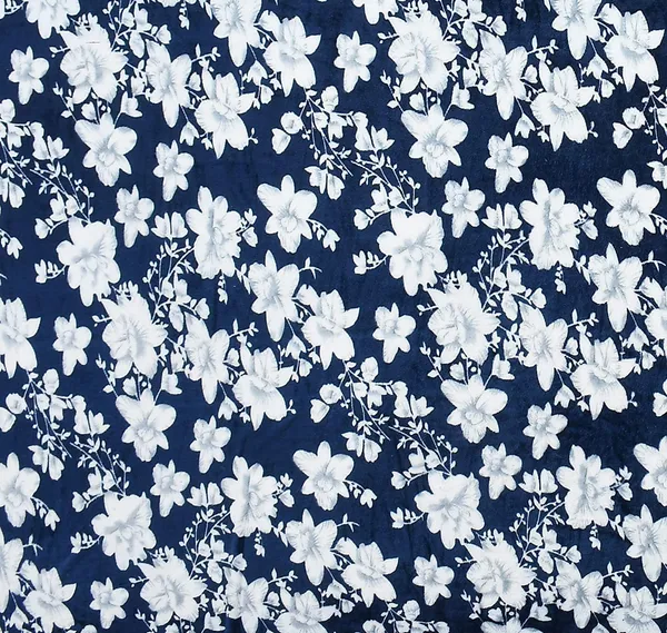 Flannel_Warm_Double_Bedsheet_for_Double_Bed_with_2_Pillow_Covers,__Warm_Bed_Sheet_for_Winter_Size_95x105_Inches
