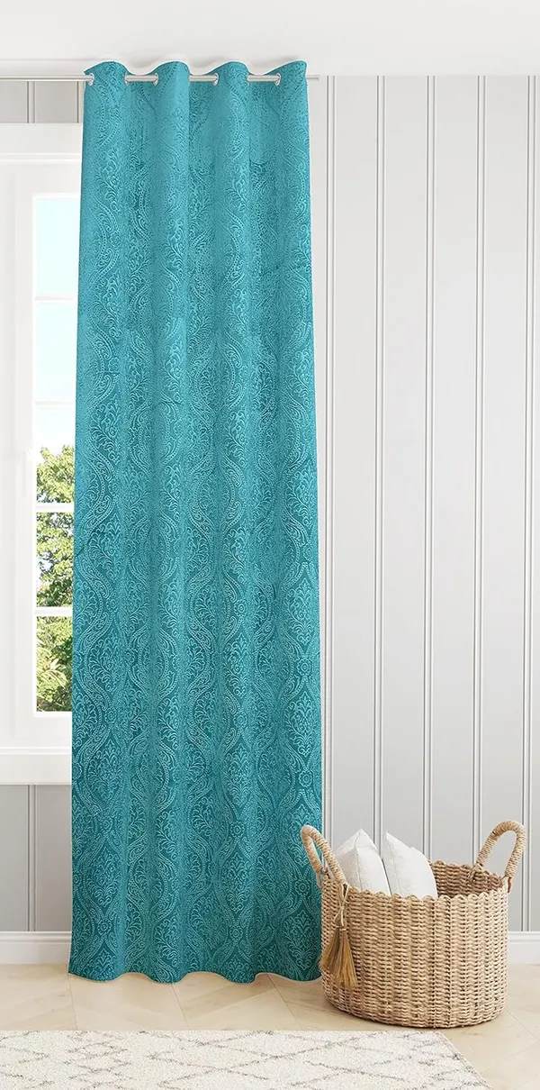 Heavy_Premium_Luxury_Velvet_Solid_Emboss_Texture_Room_ening_Curtain_for_Living_and_Bedroom