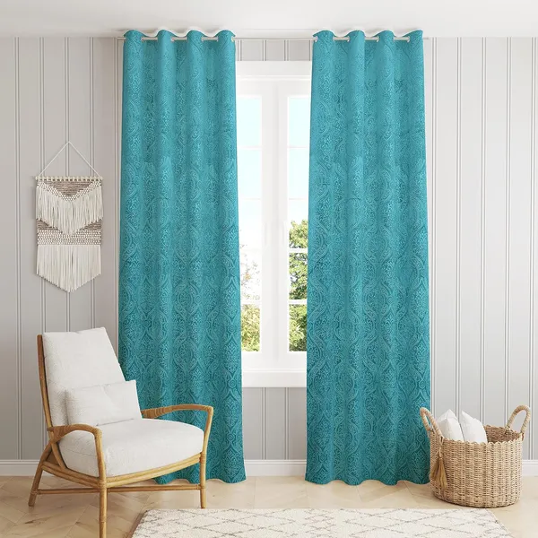 Heavy_Premium_Luxury_Velvet_Solid_Emboss_Texture_Room_ening_Curtain_for_Living_and_Bedroom