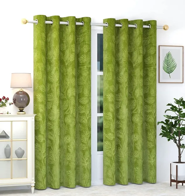 Heavy_Premium_Luxury_Velvet_Solid_Emboss_Texture_Room_ening_Curtain_for_Living_and_Bedroom_(Set_of_2)