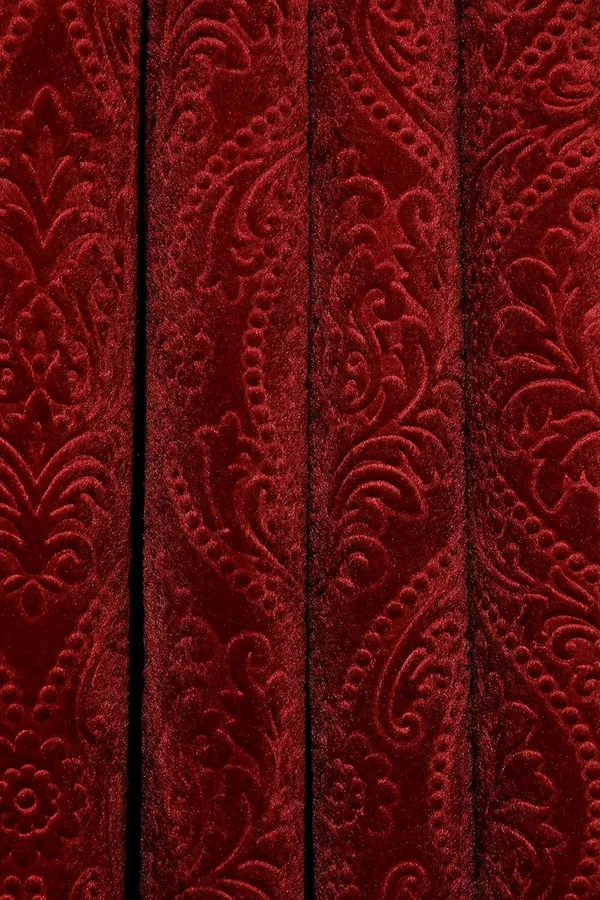 Heavy_Premium_Luxury_Velvet_Solid_Emboss_Texture_Room_ening_Curtain_for_Living_and_Bedroom