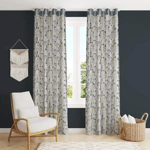 Polyester_Curtain_Set_with_Floral_Print_Suitable_for_Living_Room,_Bedroom,_Offices_Curtain_(Set_of_2)