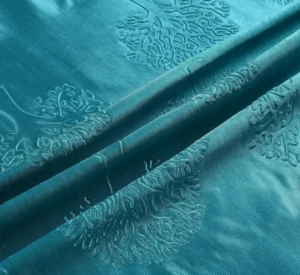 Heavy_Crush_Floral_Design_Tree_Design_Punching_Curtains_for_Living_Room