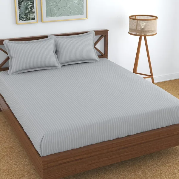 Plain_Stripe_bedsheet_1_Double_Bedsheet_with_2_Pillow_Covers_Size_90_inch_x_100_inch