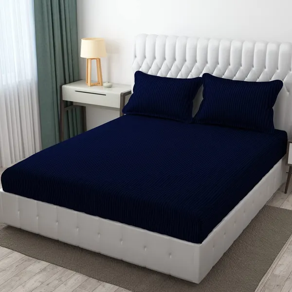 Plain_Stripe_bedsheet_1_Double_Bedsheet_with_2_Pillow_Covers_Size_108_inch_x_108_inch