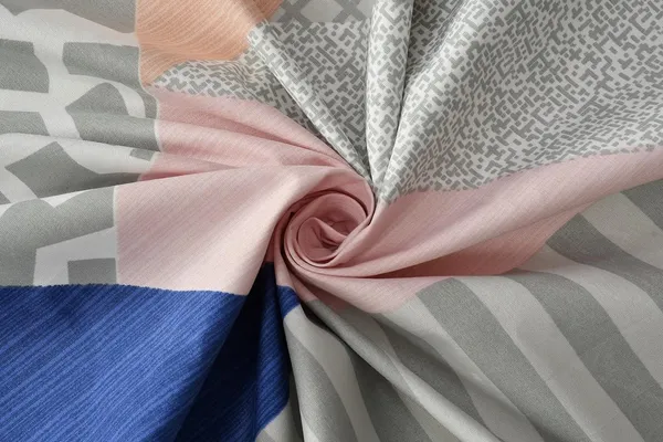 Fitted_Bedsheet_Elastic_Fitted_Bedsheets_with_Cotton_Feel_Premium_Glace_Cotton_Queen_Size_Elastic_Fitted_Bedsheet_with_2_Pillow_Covers_(_Trangle)_Size_72_x_60_x_8_inch