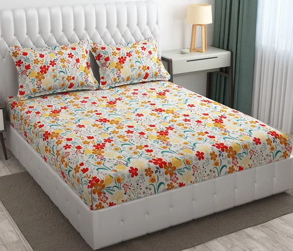 King_Size,_Microfiber_Bed_Sheet_for_Double_Bed,_Floral_Design_Bed_Spread_with_2_Pillow_Covers,_Wrinkle_Free_HypoAllergenic_Bedsheets/Bedcover_(90x95_Cream_Flower)
