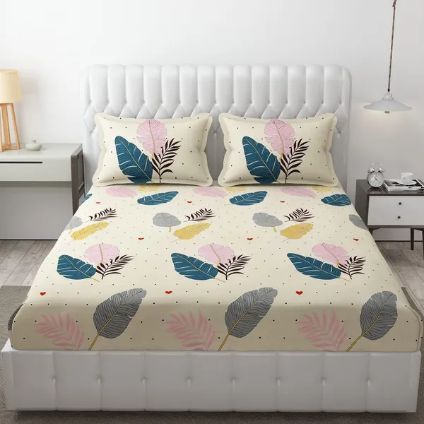 King_Size,_Microfiber_Bed_Sheet_for_Double_Bed,_Floral_Design_Bed_Spread_with_2_Pillow_Covers,_Wrinkle_Free_HypoAllergenic_Bedsheets/Bedcover_(90x95_Cream_Leaves)