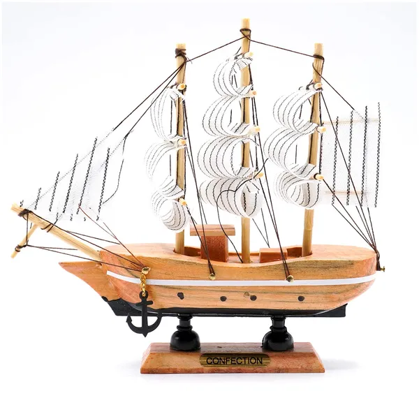 Wooden_Antique_Decorative_Wooden_Sailing_Ship_Showpiece